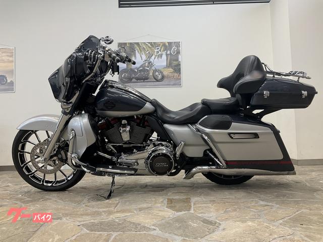 HARLEY－DAVIDSON CVO FLHXSE ストリート