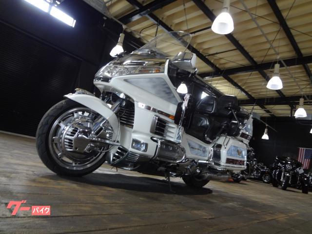 ホンダ ゴールドウイング GL1500SE｜バイクロード ヤナガワ