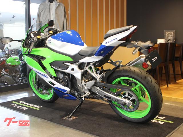 カワサキ Ninja ZX－4RR 40周年記念モデル