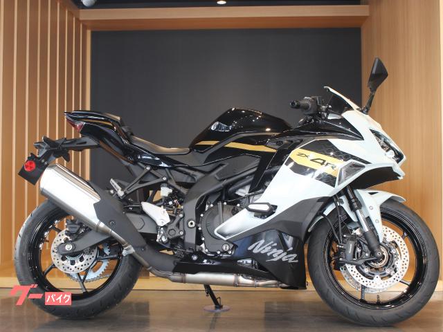 【中古】 予感/新風舎/ソガヒサロ 新車】カワサキ Ninja ZX-4R SE 2025年モデル | モトハウス