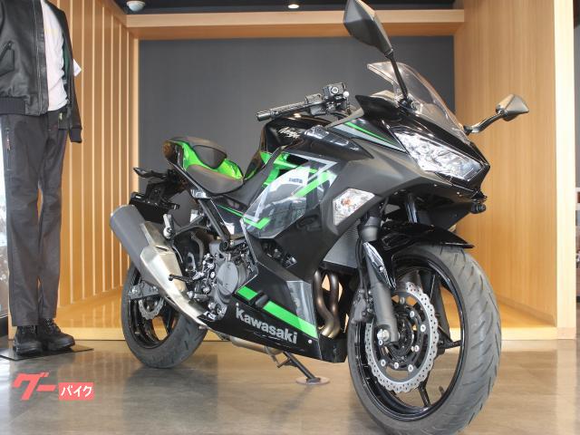 Ｎｉｎｊａ　４００　２０２３年モデル　モリワキバックステップ装備
