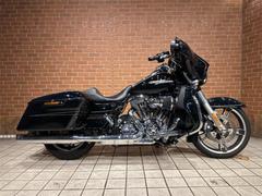 ＨＡＲＬＥＹ−ＤＡＶＩＤＳＯＮ　ＦＬＨＸＳ　ストリートグライドスペシャル　ヒートグリップ　マフラー　エアクリ　ＬＥＤライト