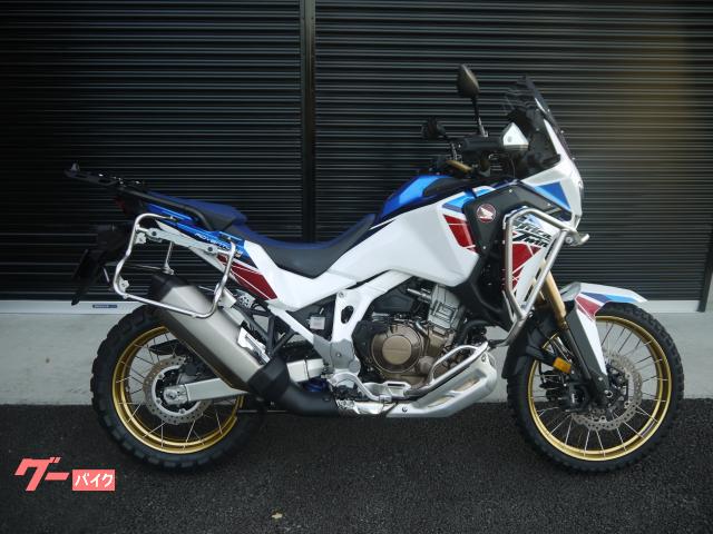 ＣＲＦ１１００Ｌ　ＡＦＲＩＣＡ　Ｔｗｉｎ　ＡｄｖｅｎｔｕｒｅＳｐｏｒｔｓ　ＥＳ　ｓ　パニアケース付き