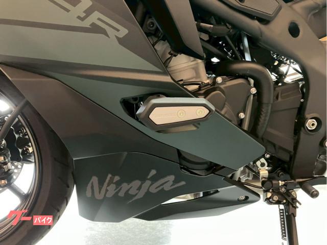 カワサキ Ninja ZX－4R SE 2025年モデル ライド