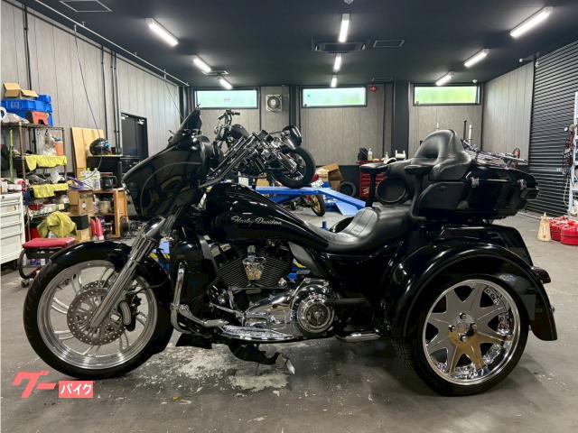 HARLEY－DAVIDSON FLHTCUTG トライグライド