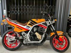 ホンダ　ＣＢＲ４００Ｆ　角目　２型スイングアーム　ワルツ