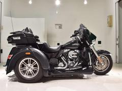 ＨＡＲＬＥＹ−ＤＡＶＩＤＳＯＮ　ＦＬＨＴＣＵＴＧ　トライグライドウルトラ　サイドボード　スクリーミンイーグル　ＥＴＣ付
