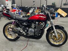 カワサキ　ＺＥＰＨＹＲ４００　フルカスタム