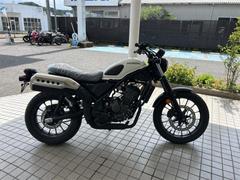 ホンダ　ＣＬ２５０　パールヒマラヤズホワイト　新車