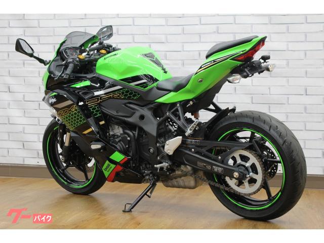 seです カワサキ ZX-25R SE 2022年式 2BK-ZX250Eの諸元・スペック情報