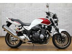ホンダ　ＣＢ１３００Ｓｕｐｅｒ　Ｆｏｕｒ　　Ｅ−Ｐａｃｋａｇｅ　ＥＴＣ・グリップヒーター標準装備／モリワキエンジンスライダー