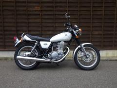 ヤマハ　ＳＲ４００　フレーム塗装レストア済み　パールホワイト