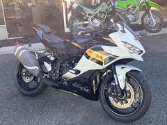 カワサキ　ニンジャＺＸ−４Ｒ　２０２６年モデル