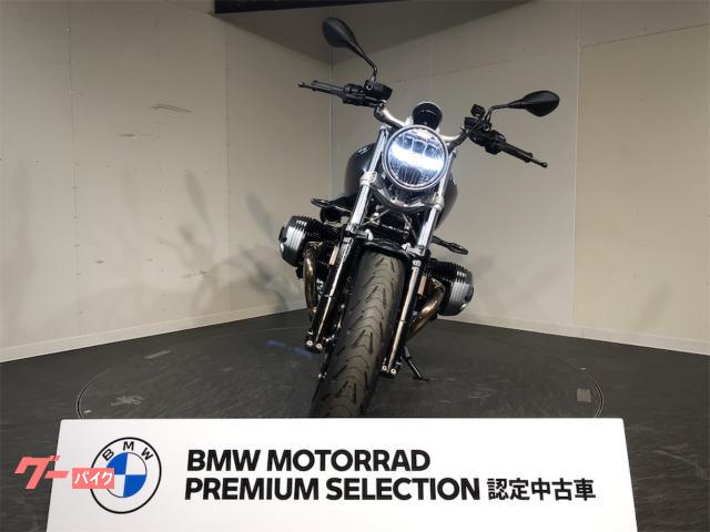 ＢＭＷ Ｒ ｎｉｎｅＴ ピュア プレミアムライン アクラポ２本出し