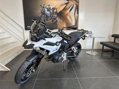 ＢＭＷ　Ｆ８００ＧＳ　ＬＥＤライト　ＴＦＴモニター　ＡＢＳプロ　ＤＴＣ　ハンドプロテクター　ＵＳＢポ−ト　グリップヒーター　ＥＴＣ