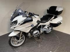 ＢＭＷ　Ｒ１２００ＲＴ　ホワイト　トップケース　３点パニア　集中ロック　ハイマウントストップランプ　電動スクリーン、