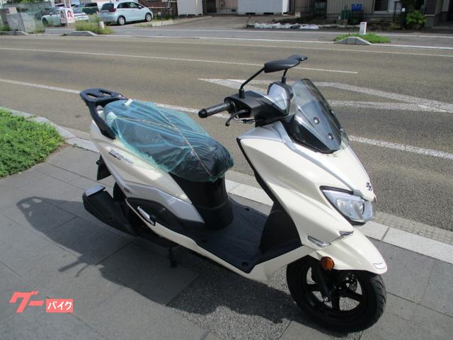 バーグマンストリート１２５ＥＸ