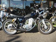 ヤマハ　ＳＲ４００　インジェクション　カスタム多数