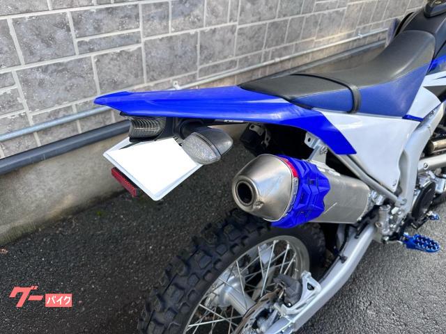 パーツ WR250x 50STUNT製 WR250X/R/F＆YZ250F用デュアルキャリパー｜AxxL