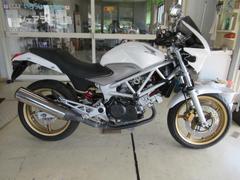 ホンダ　ＶＴＲ２５０　インジェクション車　予備キーあり　ＥＴＣ、エンジンスライダー、オプションナビ、ビキニカウル付き