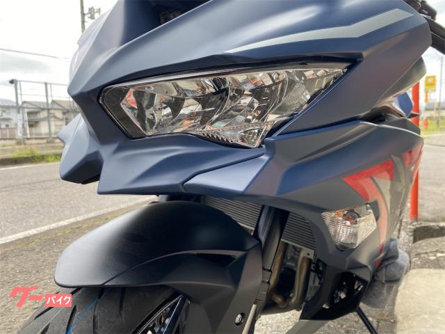 カワサキ Ninja ZX－25R SE メタリックマット