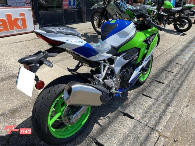 Y uki.tです　赤、緑　に2枚 2024 Ninja ZX-4RR適合製品情報 | TRICK STAR 製品 | TRICK STAR