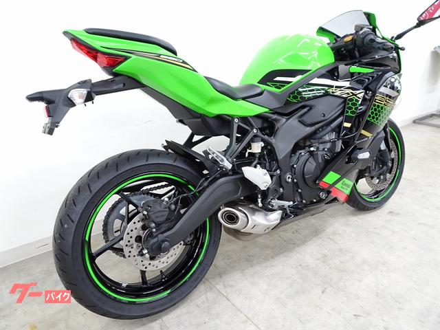 新品 未使用 クラッシュ 大人気 クイーン 2点セット シャイニーストーン ホイップクリップ2個セット(ブラック