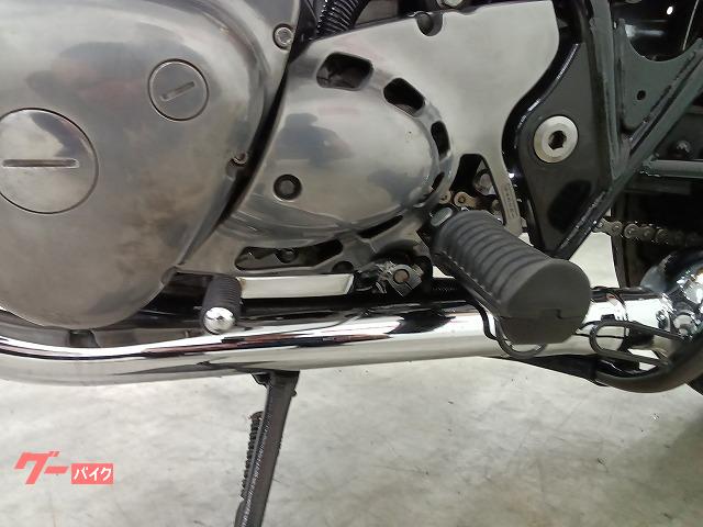 カワサキ W800 KYB製リアサスペンション／2012年モデル