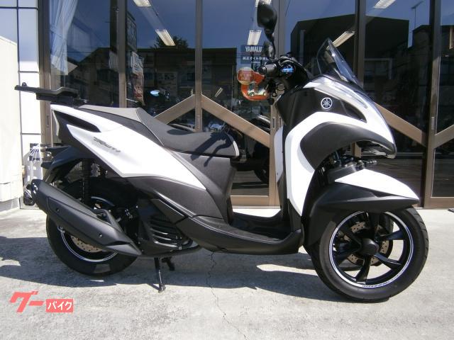トリシティ１５５　ＡＢＳ　純正グリップヒーター　リアキャリア装備