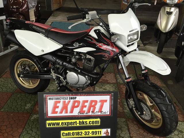 ホンダ ｘｒ１００ モタード 最終型 ｎｏ２１８４ 有限会社エキスパート ｅｘｐｅｒｔ 新車 中古バイクなら グーバイク