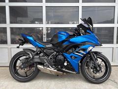 カワサキ　Ｎｉｎｊａ　６５０ＡＢＳ純正ＥＴＣ／ＤＣソケット　グリップヒーター　フェンダーレス　ロングスクリーン　スライダー　ゴールドチェーン