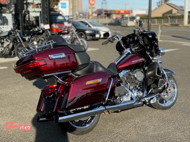 ＨＡＲＬＥＹ－ＤＡＶＩＤＳＯＮ ＦＬＨＴＫ　エレクトラグライドウルトラリミテッド　マンバリバースギア付き　アレンネス製モジュラーハンドル仕様の画像（宮城県