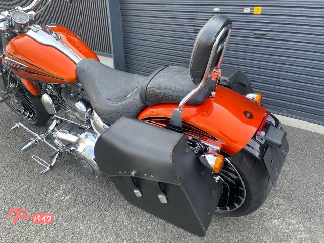 ハーレー純正 CVO サドルバック・リアフェンダー セット FLTRUSE ハーレー純正 CVO サドルバック・リアフェンダー セット FLTRUSE