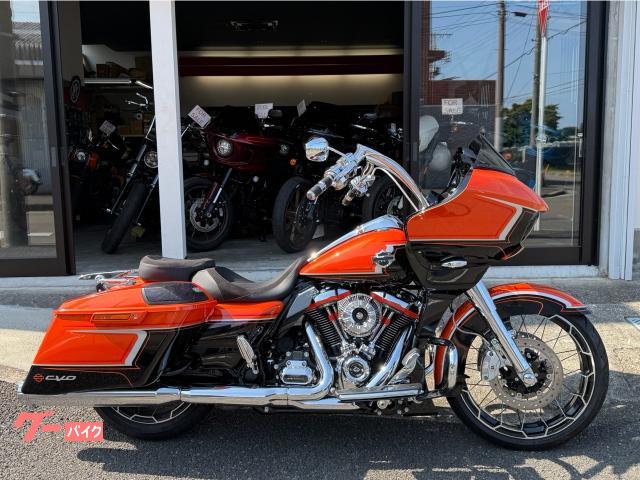 ＣＶＯ　ＦＬＴＲＸＳＥ　ロードグライド　フラッグシップ２０２２モデル　１オーナー　カスタム多数　クロームエンジン