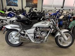 ホンダ　Ｖ−ＴＷＩＮ　ＭＡＧＮＡ　２５０　フルノーマル車両