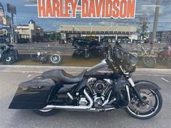 ＨＡＲＬＥＹ−ＤＡＶＩＤＳＯＮ　ＦＬＨＸ　ストリートグライド　バガーハンドル、Ｖ＆Ｈ４．５マフラー、ネスエアクリ、リヤバガーエクステンション、ケラーマンウインカー