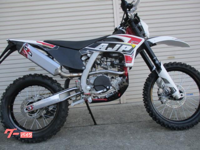 ＳＰＲ２５０　新車