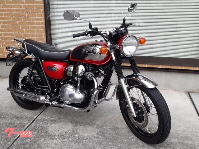 Ｗ８００