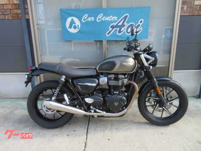 TRIUMPH ストリートツイン　純正オプションマフラー　バンス＆ハインズ　中古 TRIUMPH ストリートツインオプションバンス＆ハインズ