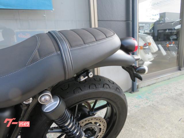 TRIUMPH ストリートツイン　純正オプションマフラー　バンス＆ハインズ　中古 トライアンフ ストリートツイン(16~18)（バンス&ハインズ S/O）