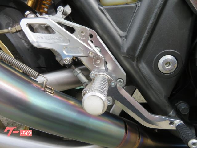 ZRXダエグ　ノーマルキャリパー前後セット カワサキ ZRX1200 DAEG 前後オーリンズサス 前後ブレンボ