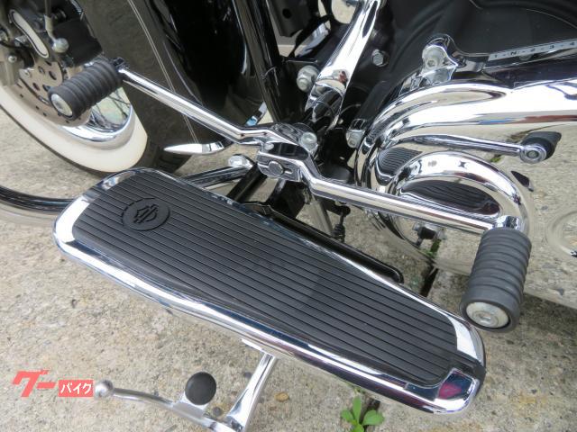 HARLEY－DAVIDSON FLSTN ソフテイルデラックス