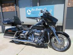 ＨＡＲＬＥＹ−ＤＡＶＩＤＳＯＮ　ＦＬＨＸ　ストリートグライド