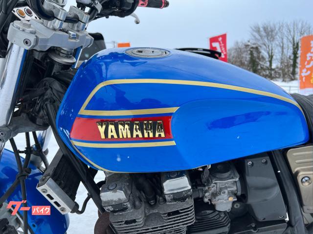 ヤマハ XJR400 RZカスタムカラー KYBリアショック