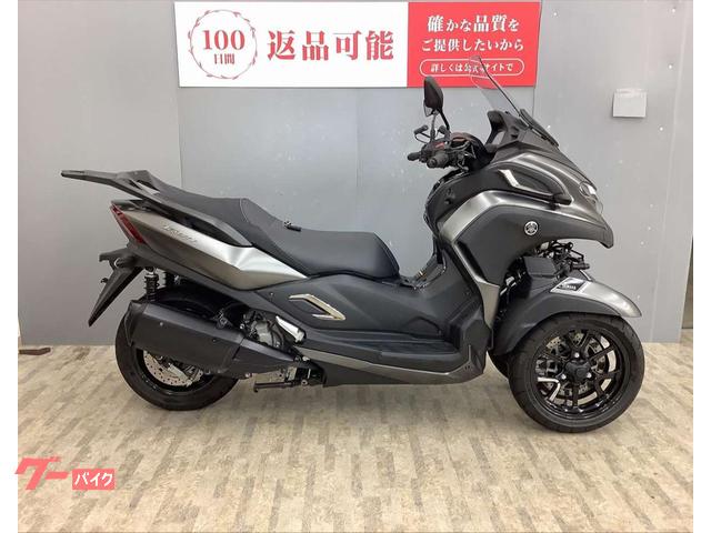 トリシティ３００　ＡＢＳ　グリップヒーター・ＵＳＢ・マルチバー付き