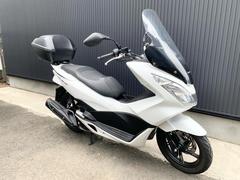 ホンダ　ＰＣＸ１５０　ホンダ純正ロングスクリーン・リアボックス付き