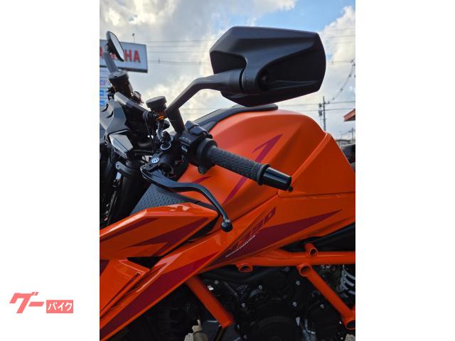 KTM 1390スーパーデュークRエボ｜RIDING SKETCH