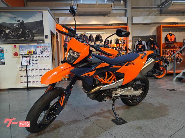 ６９０ＳＭＣ　Ｒ　２０３０年４月までメーカー保証付き！『距離無制限ロードサービス１年間』加入をプレゼント！