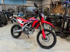 ホンダ　ＣＲＦ２５０Ｌ　Ｓ　　２０２１年式　ヨシムラマフラー　カスタム多数　走行距離１１００ｋｍ　純正パーツ付属　ワンオーナー車