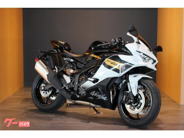 Ｎｉｎｊａ　ＺＸ−４Ｒ　ＳＥ　２０２６年モデル